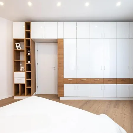 Cozy Cheerful In Center * Бухарест