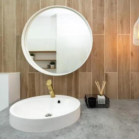 Апартаменты Cozy Cheerful In Center