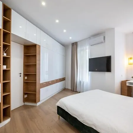 Cozy Cheerful In Center Apartamento